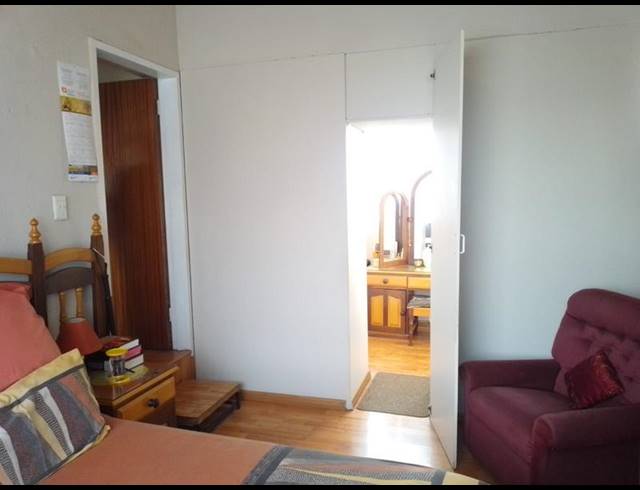 4 BEDROOM HOUSE FOR SALE IN LILIANTON